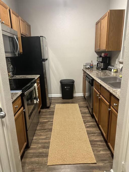 Devine Livings At Hermann Park Apartment ฮูสตัน ภายนอก รูปภาพ